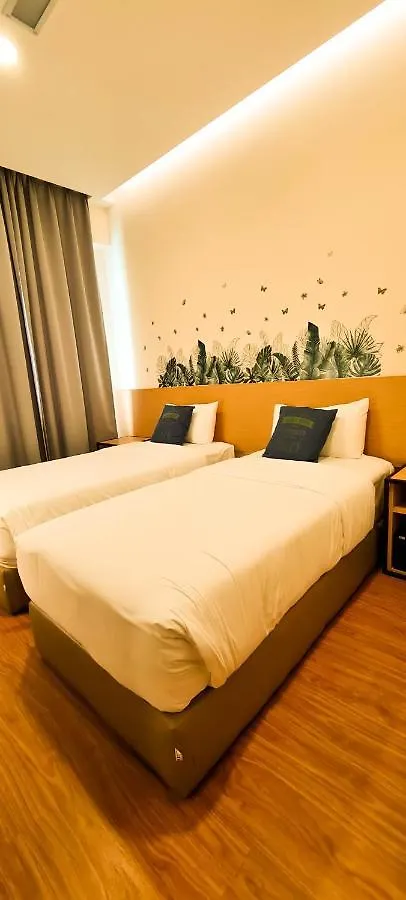 **  Qlio Hotel Kota Kinabalu Malezja